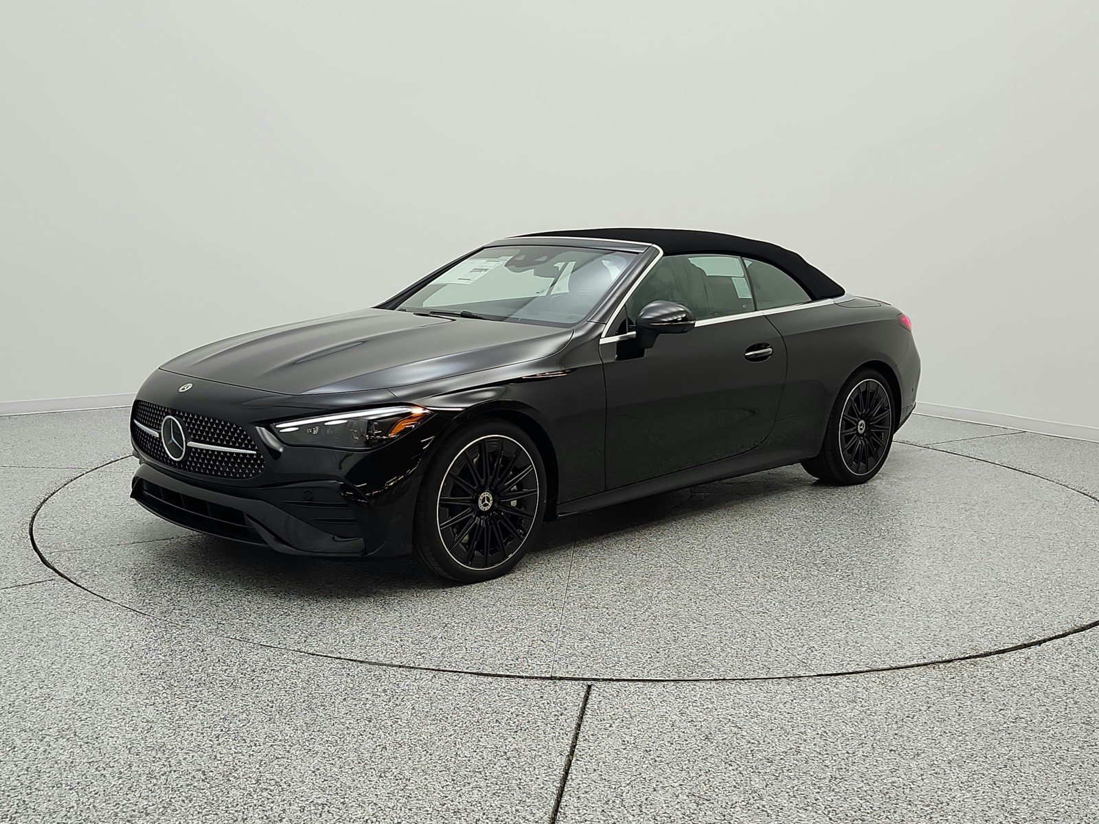 New 2027 Obsidian Black Metallic Mercedes-Benz CLE 450 4MATIC® Cabriolet image 22