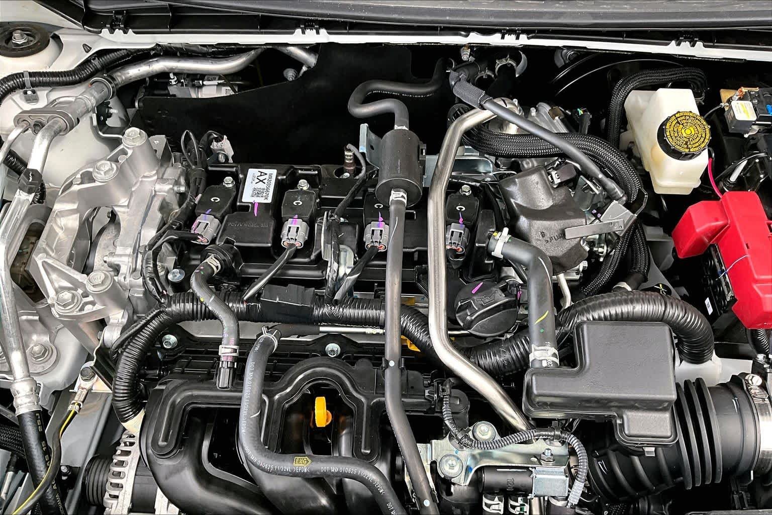 New 2026 Aspen White TriCoat / Super Black Two-tone Nissan SR image 17