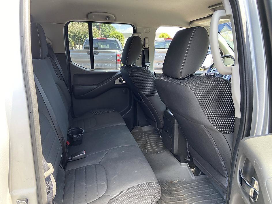 Used 2018 Brilliant Silver Nissan PRO-4X image 15