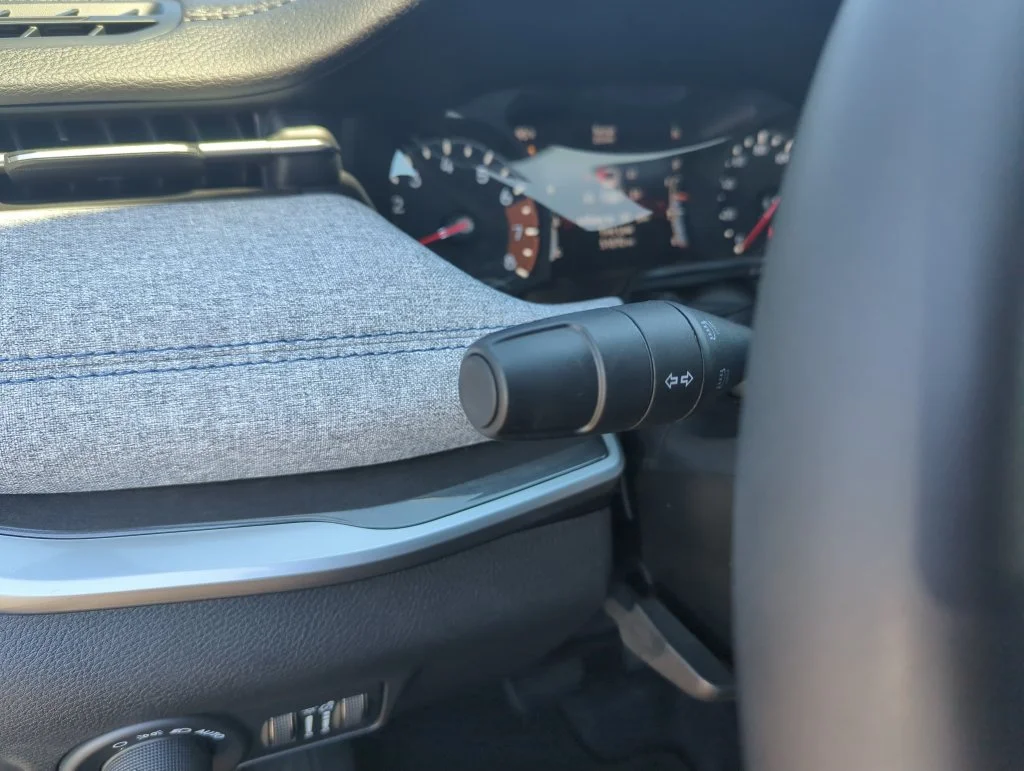 Used 2024 Gray Jeep Latitude image 21