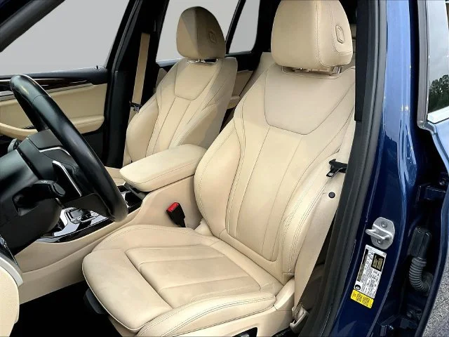 Used 2021 Blue BMW sDrive30i image 24