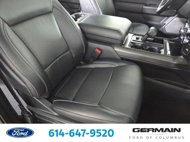 Used 2025 Carbonized Gray Metallic Ford Lariat image 29