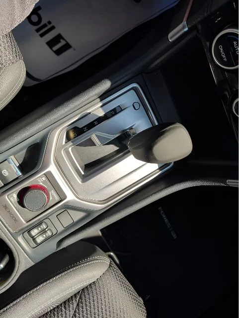 Used 2022 White Subaru Premium image 28