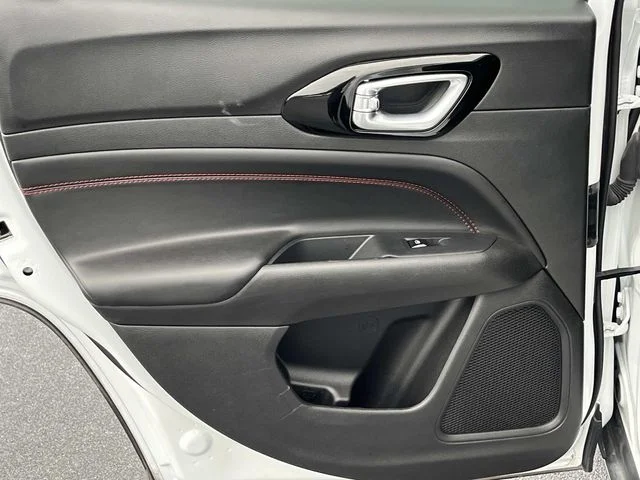 Used 2025 White Jeep Trailhawk image 16