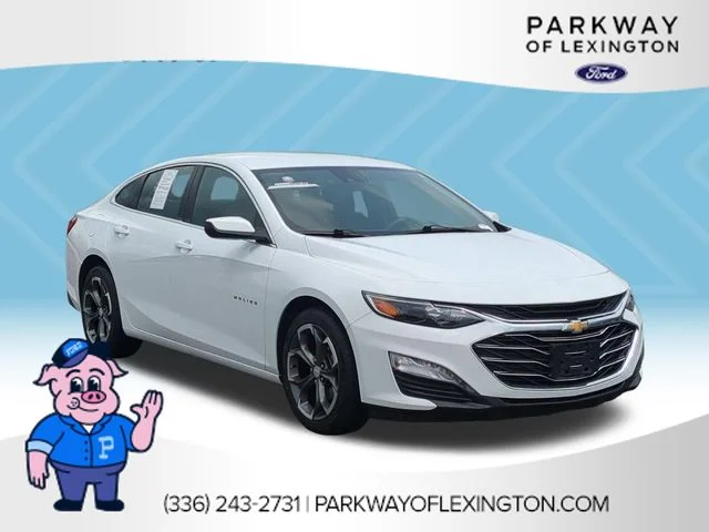 Used 2023 White Chevrolet LT image 7