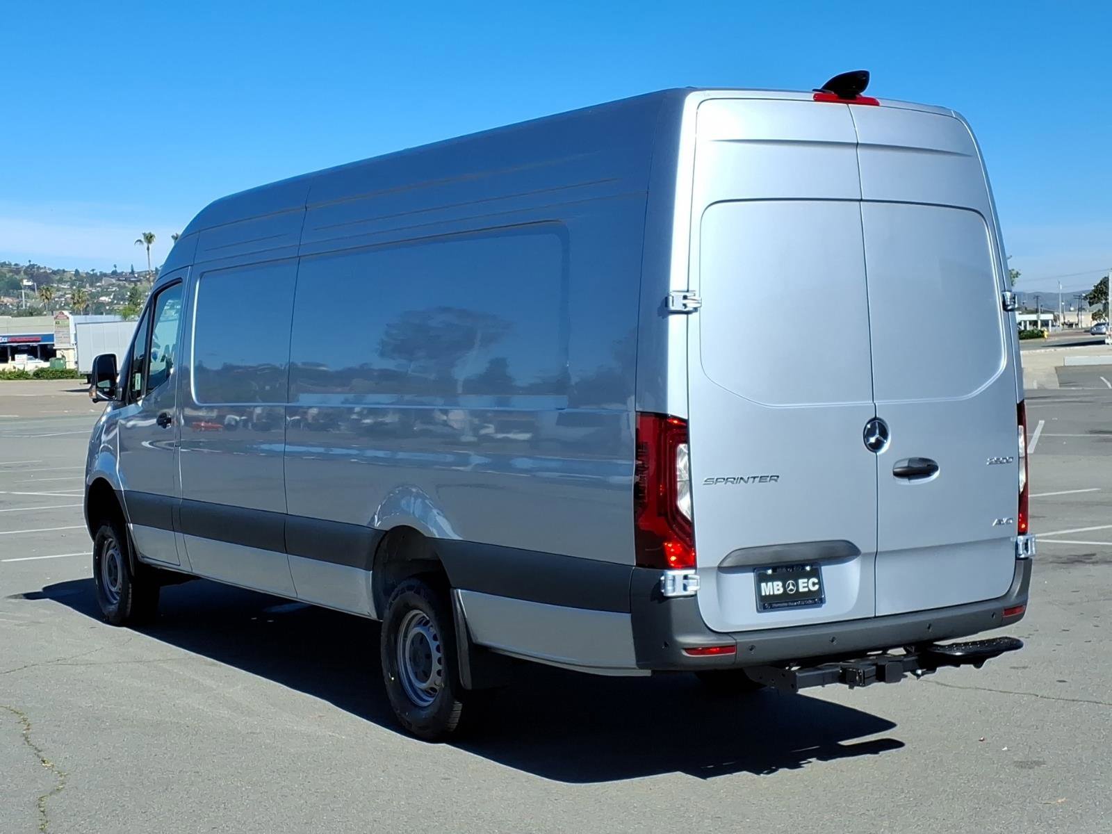 New 2026 Hightech Silver Mercedes-Benz Cargo 170 WB image 19
