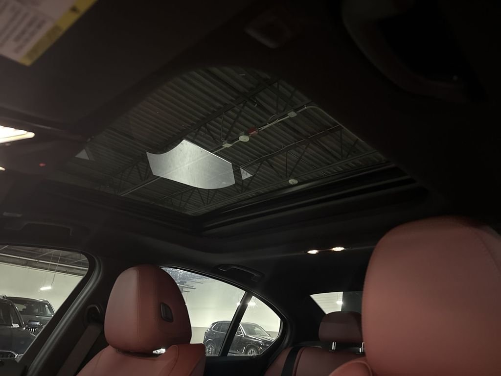 New 2026 Black Sapphire Metallic BMW 330i xDrive image 22