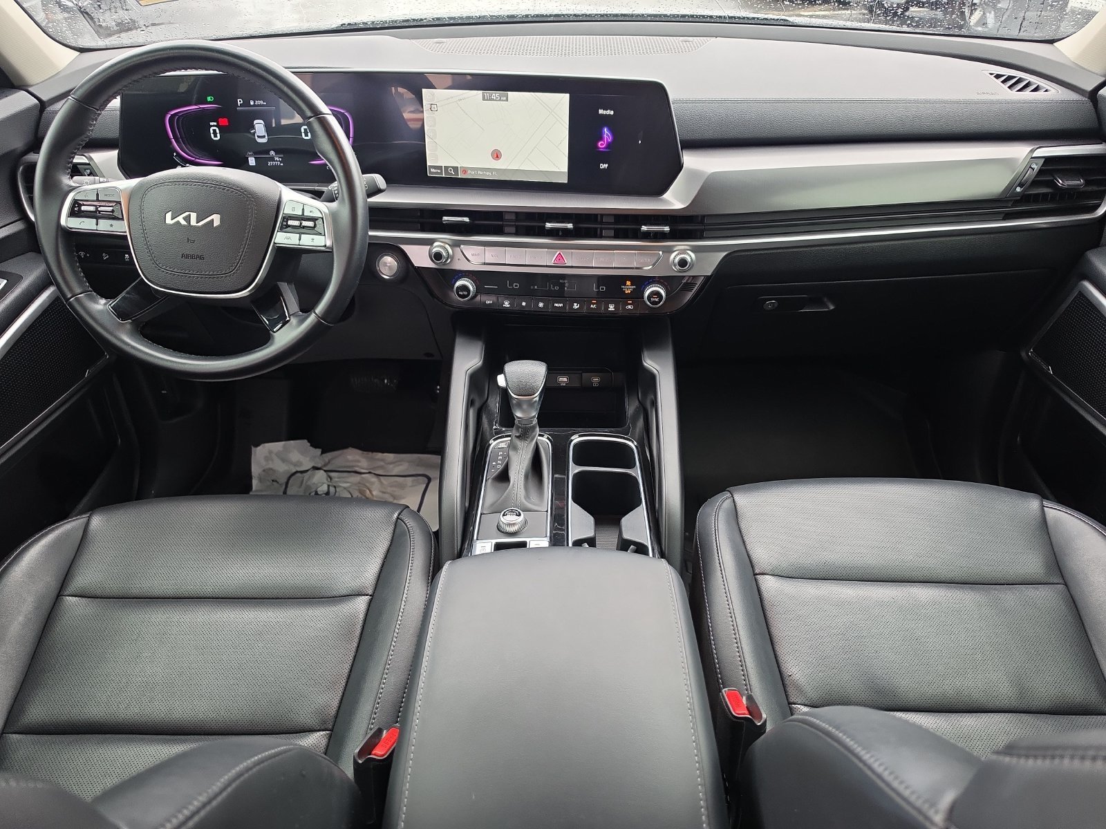 Used 2024 Gray Kia LX image 9