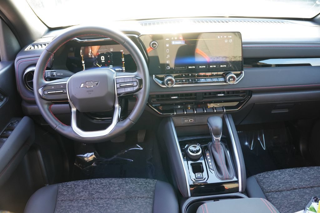 2023 Chevrolet Colorado Z71 - Photo 18