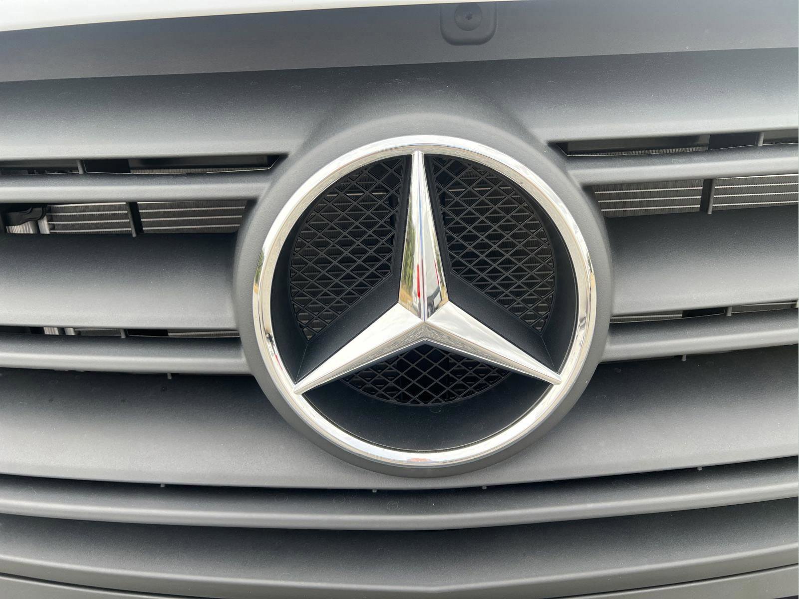 2025 Mercedes-Benz Sprinter Cargo Van Base - Photo 8