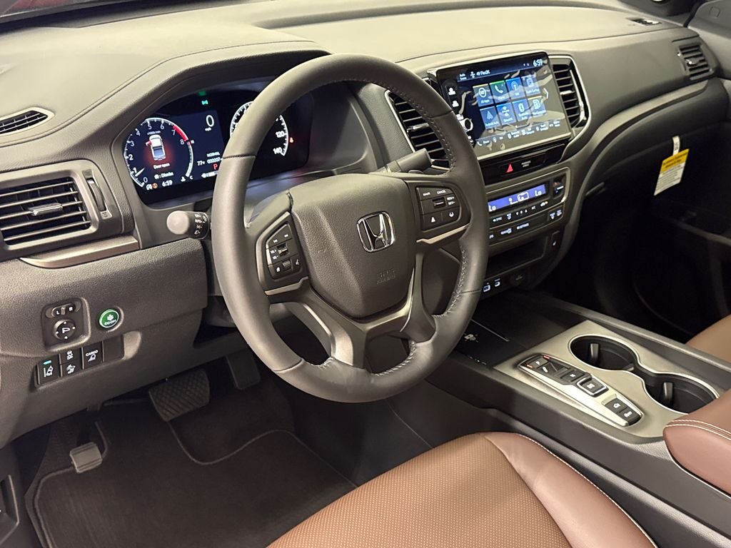 New 2026 Radiant Red Metallic II Honda RTL image 19