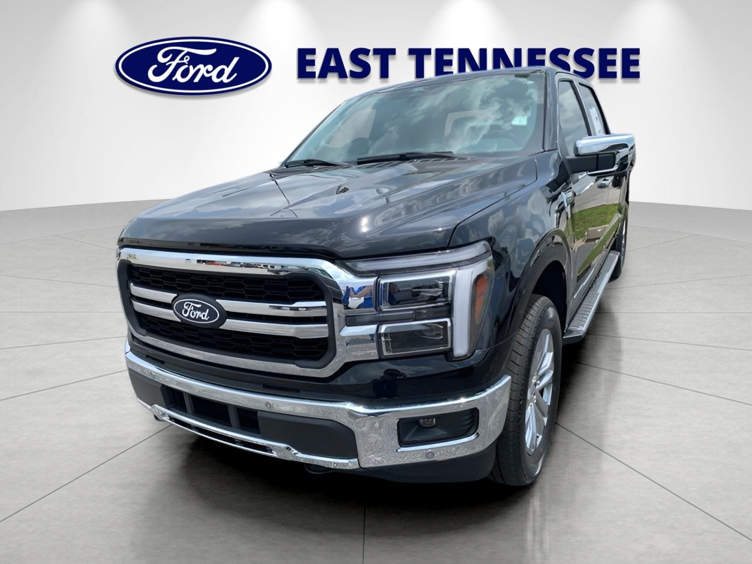 New 2025 Agate Black Metallic Ford Lariat image 7