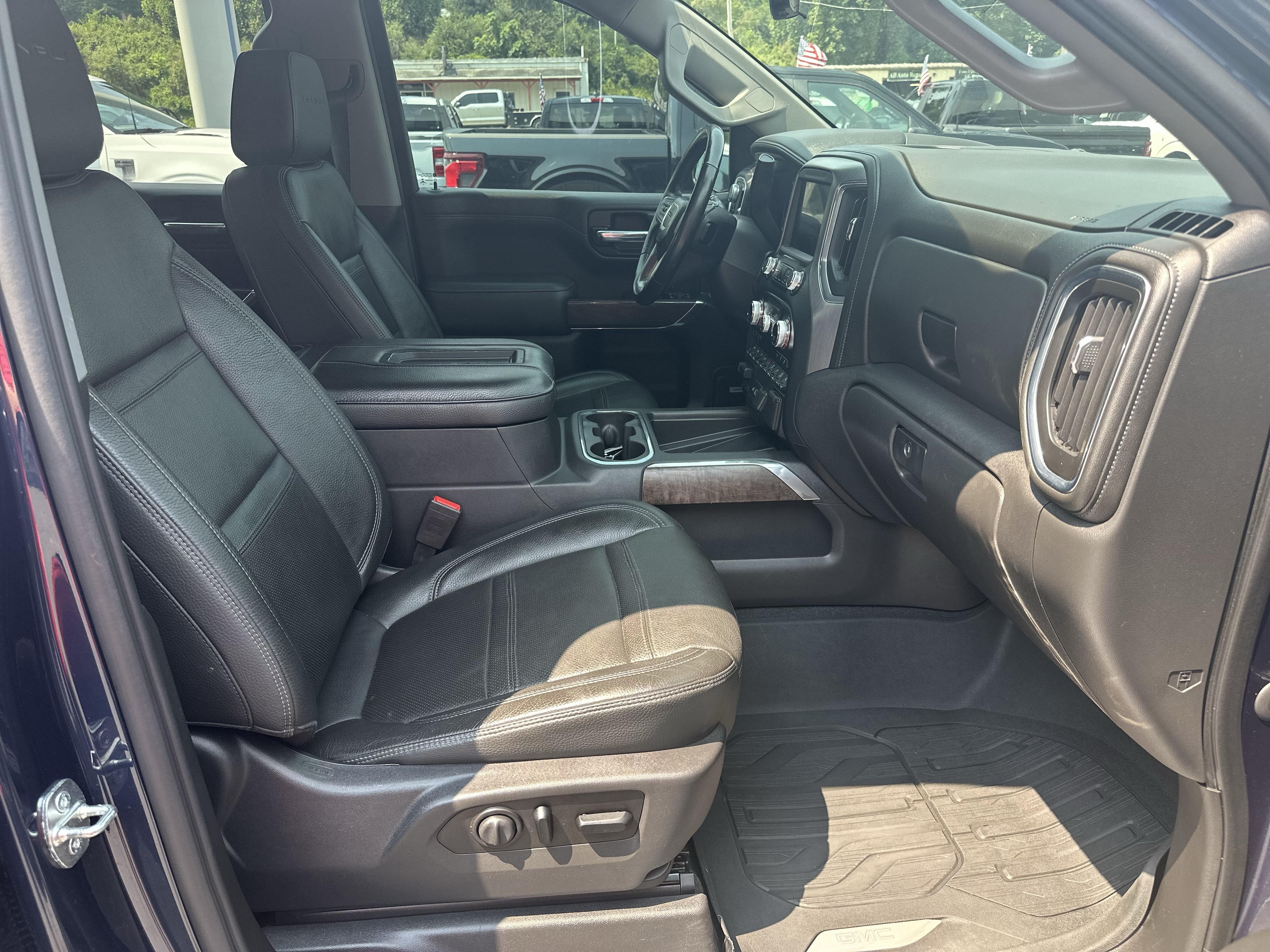 Certified Used 2020 Pacific Blue Metallic GMC Denali image 17