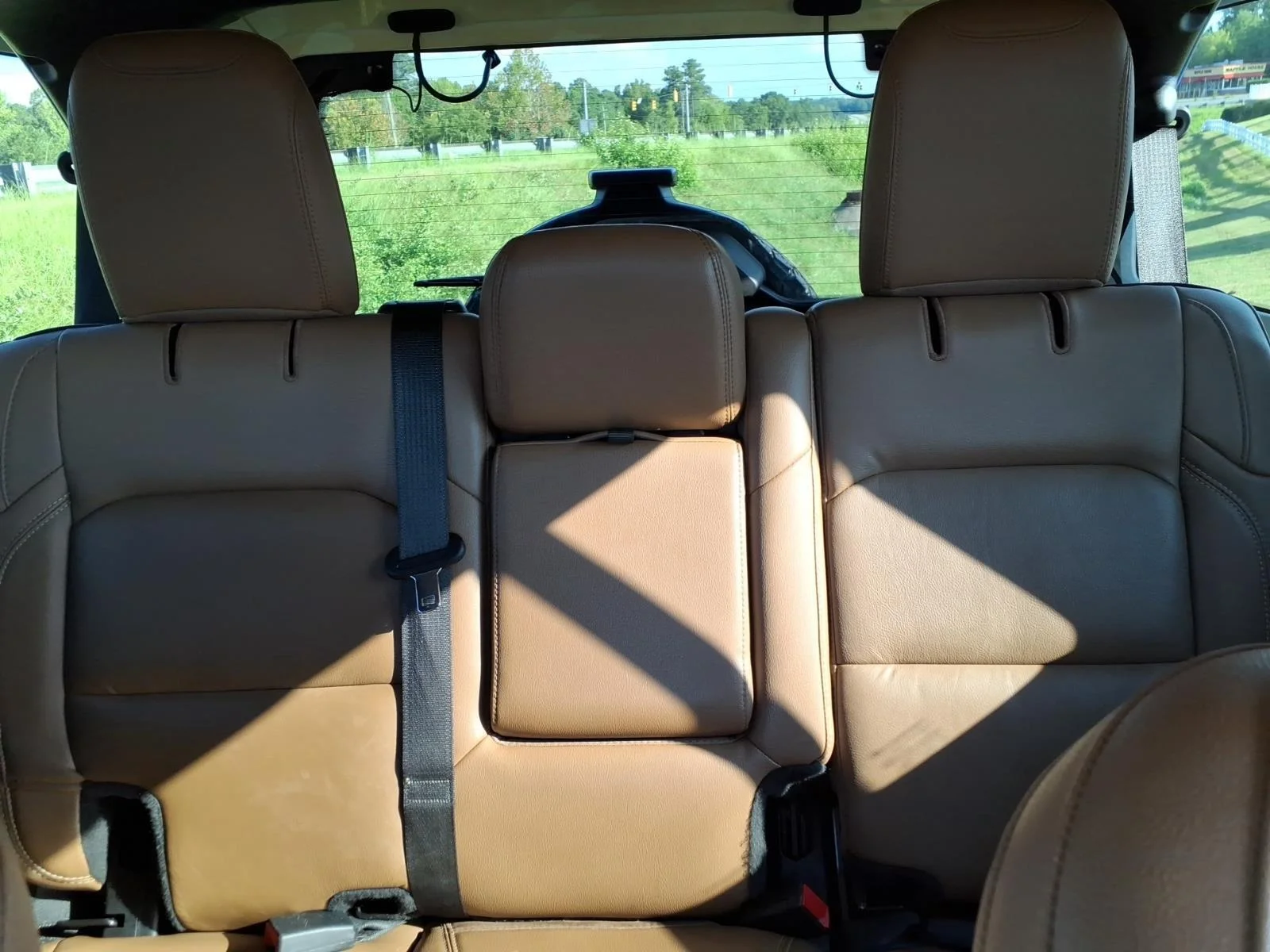 Used 2021 Hydro Blue Pearlcoat Jeep Unlimited Rubicon image 20
