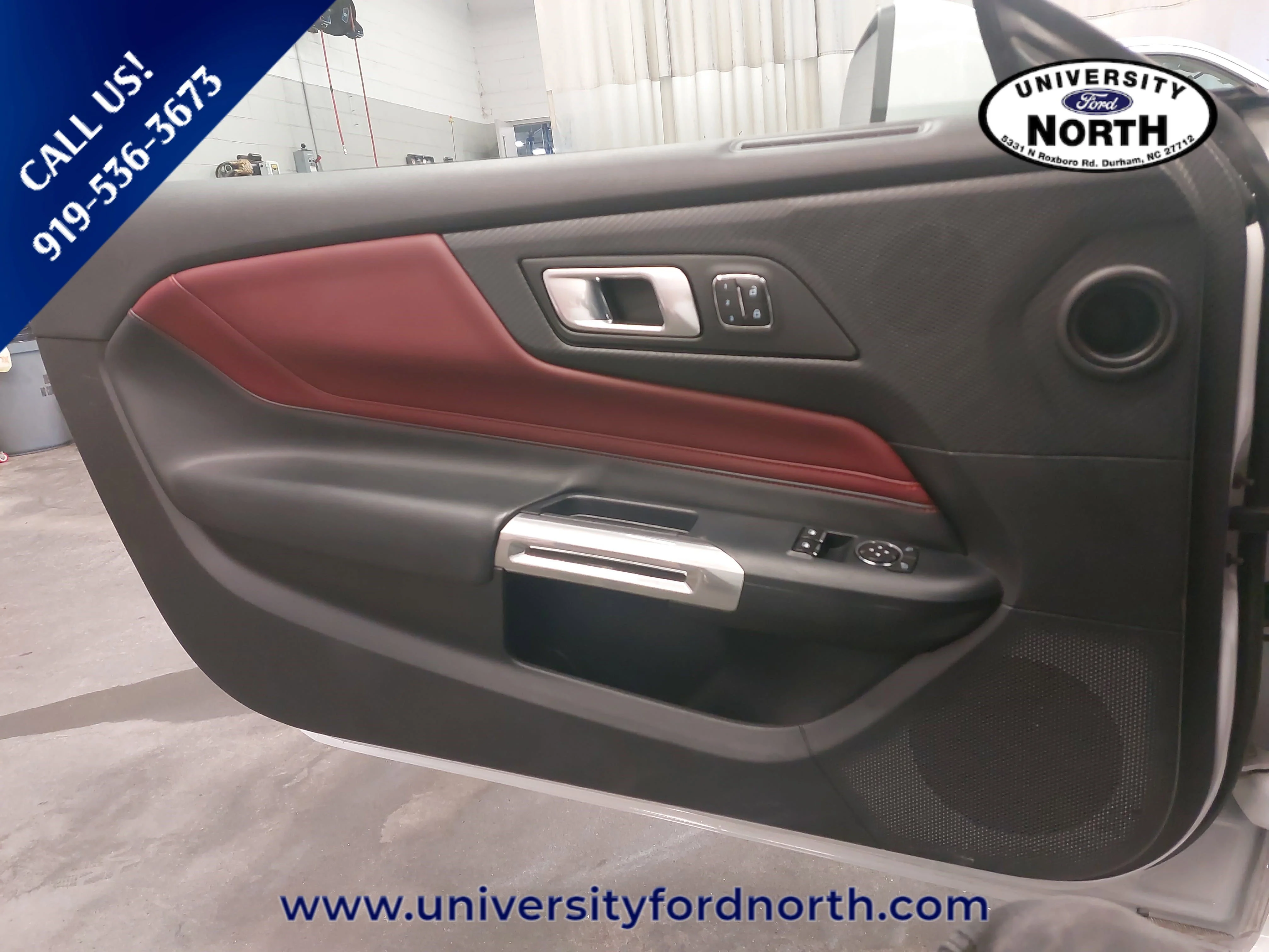 Used 2024 Oxford White Ford GT Premium image 27