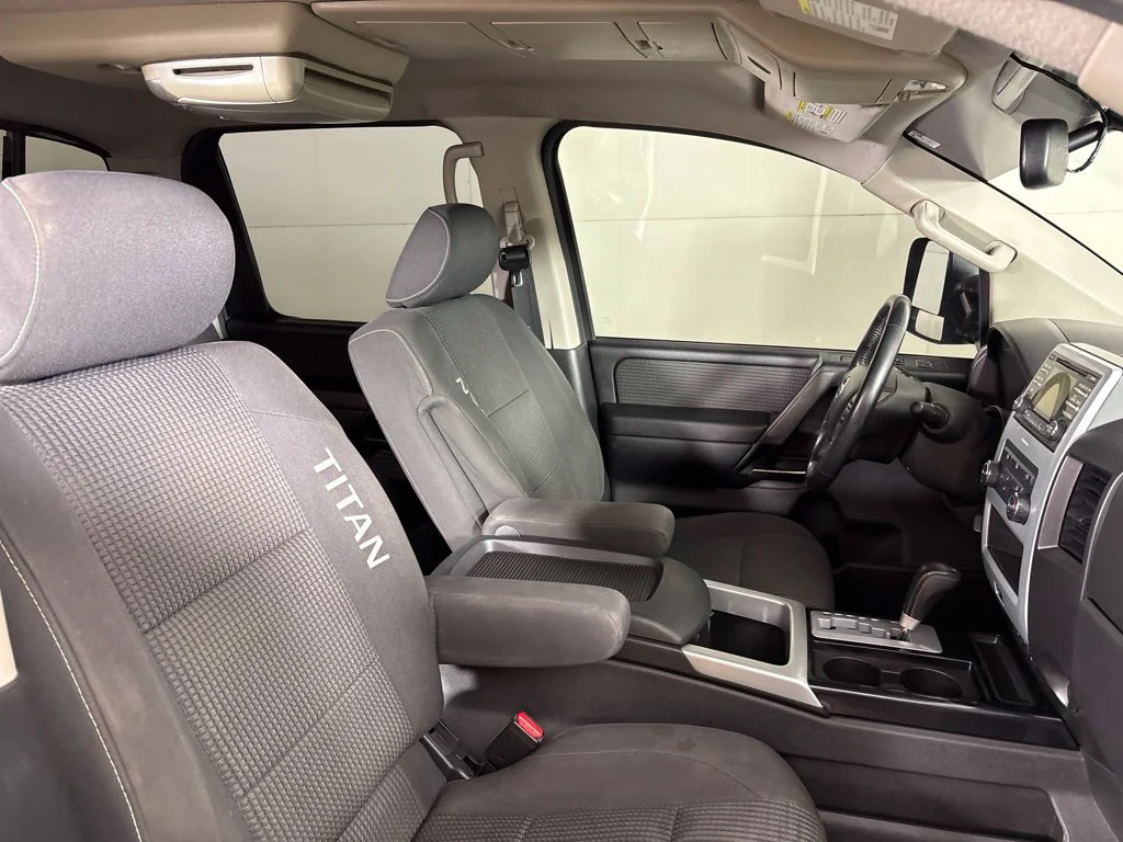 Used 2013 Red Nissan PRO-4X image 20