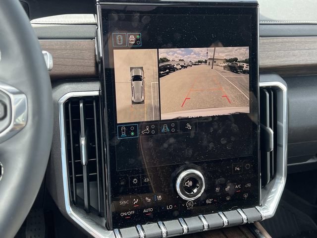 2026 GMC Acadia Denali Ultimate - Photo 25