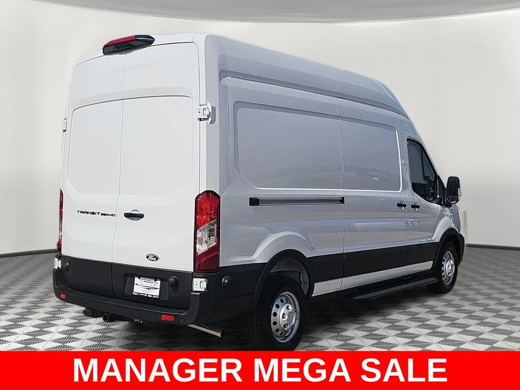 New 2026 Oxford White Ford Cargo Van image 3