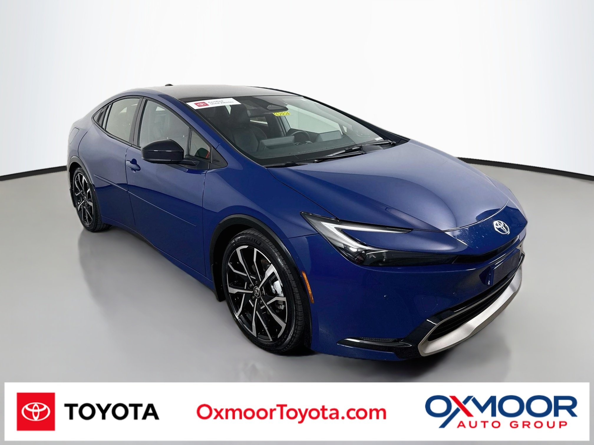 Used 2025 Reservoir Blue Toyota XSE Premium image 1