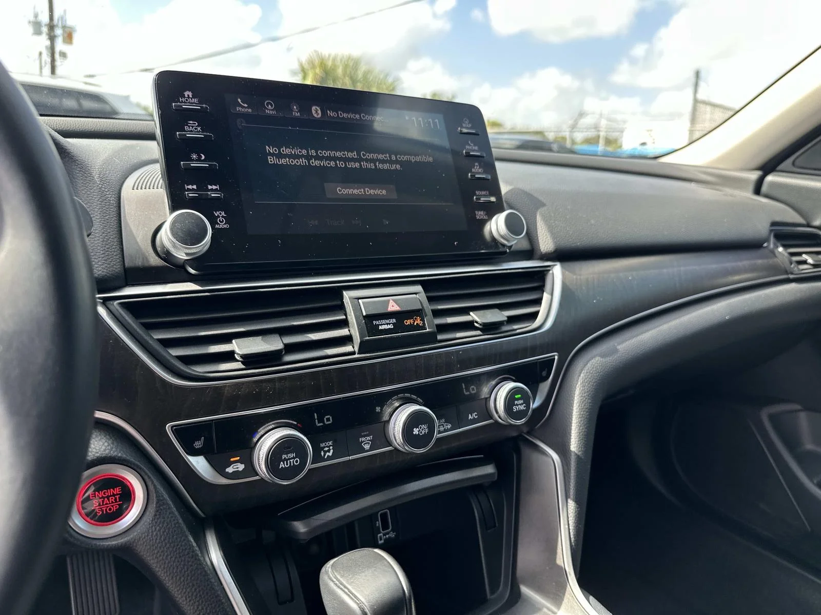 Used 2018 White Honda EX-L Navi 1.5T image 14