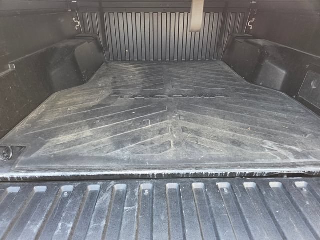 2021 Toyota Tacoma SR5 - Photo 13