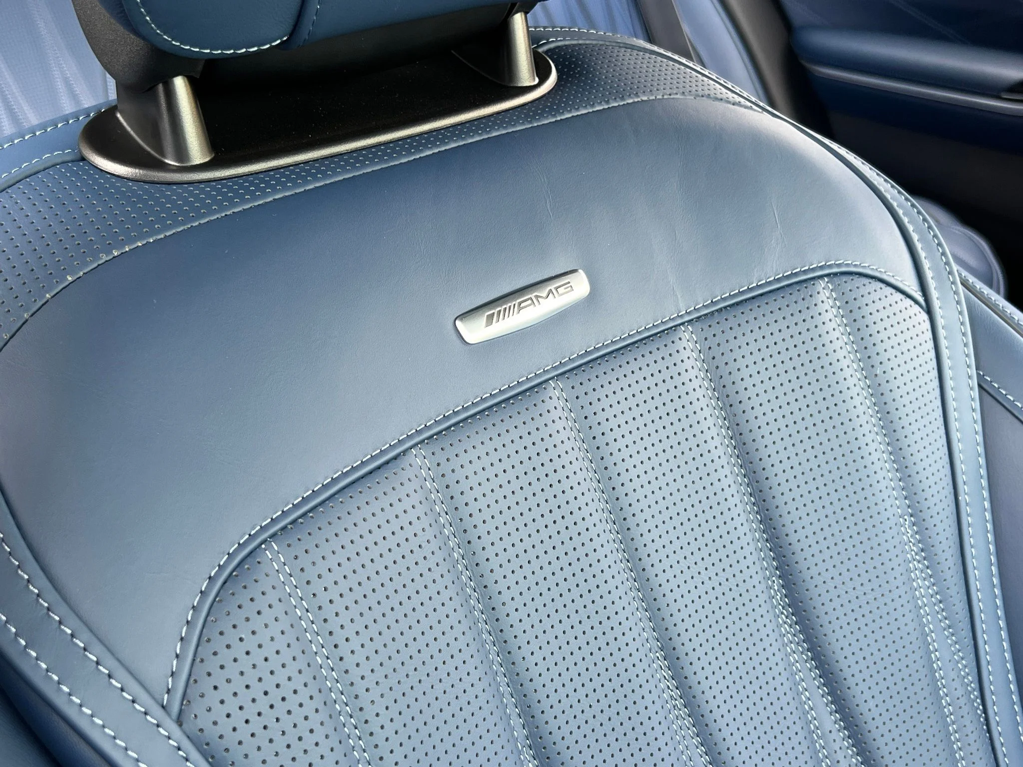 Used 2025 Gray Mercedes-Benz S 63 E AMG® image 47