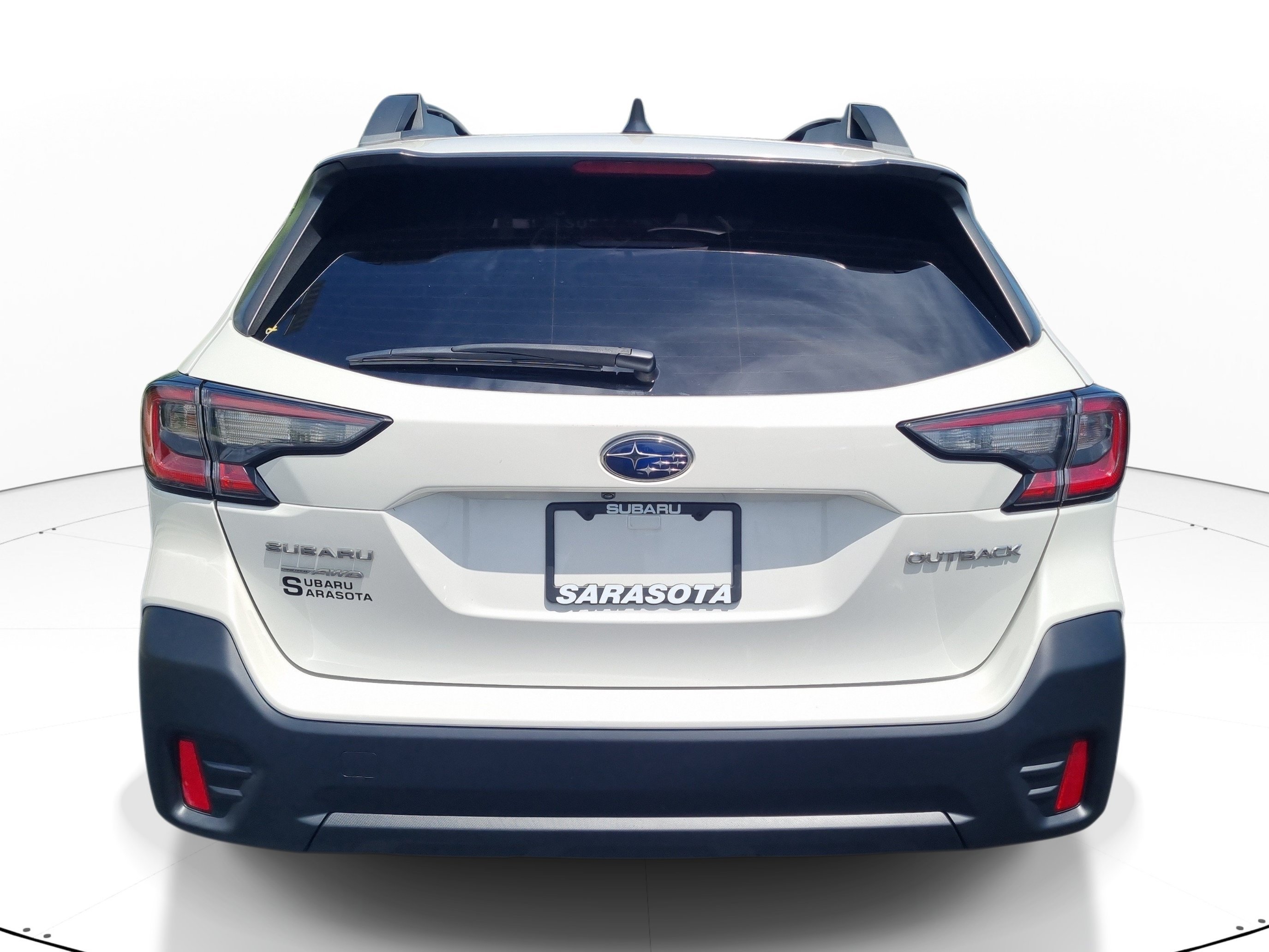 Used 2021 Crystal White Pearl Subaru Premium image 5