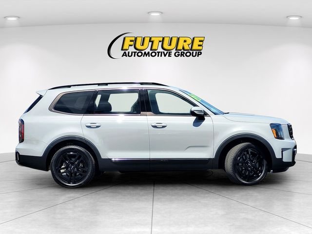 Used 2024 Gray Kia EX X-Line image 3