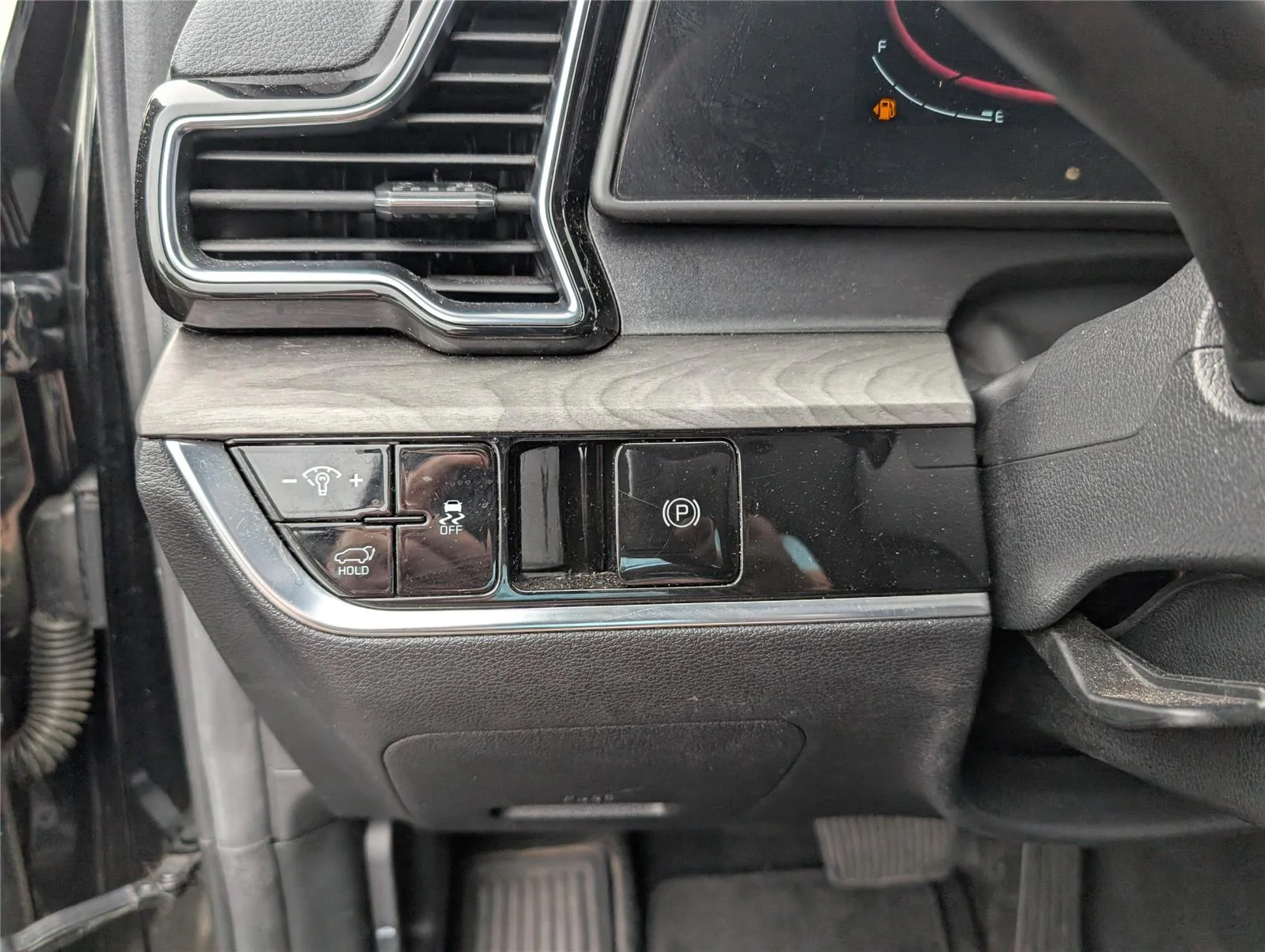 Used 2024 Ebony Black Kia X-Line image 24