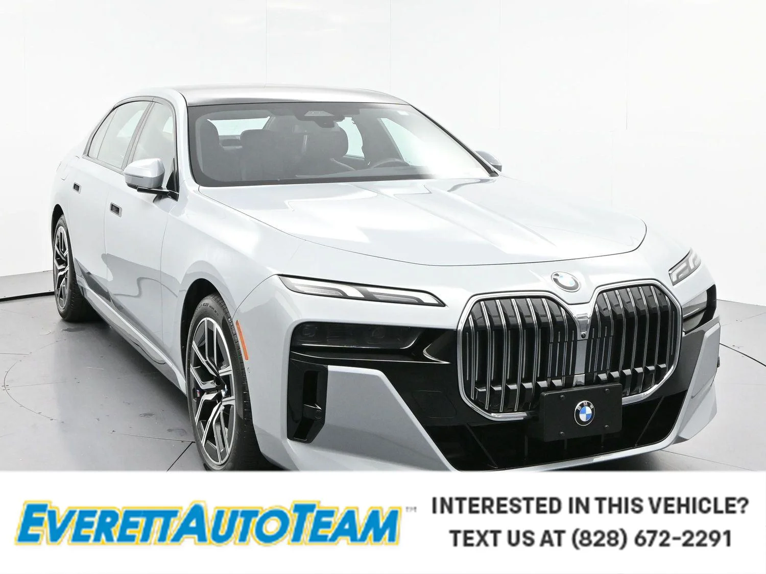 Used 2024 Brooklyn Grey Metallic BMW 740i xDrive image 1