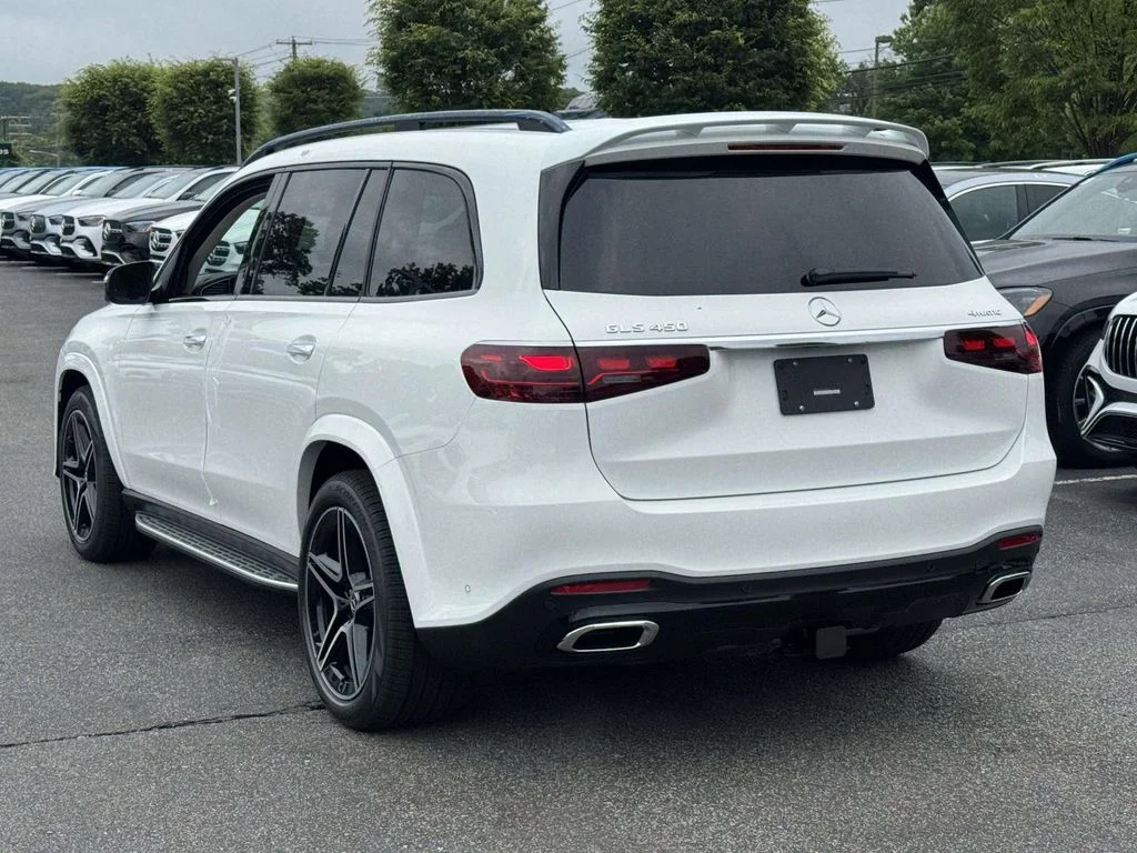 New 2026 White Mercedes-Benz GLS 450 image 8