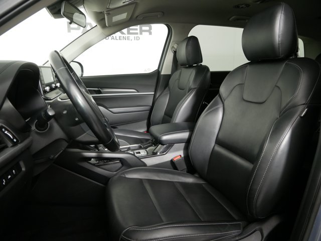 Used 2020 Everlasting Silver Kia LX image 9