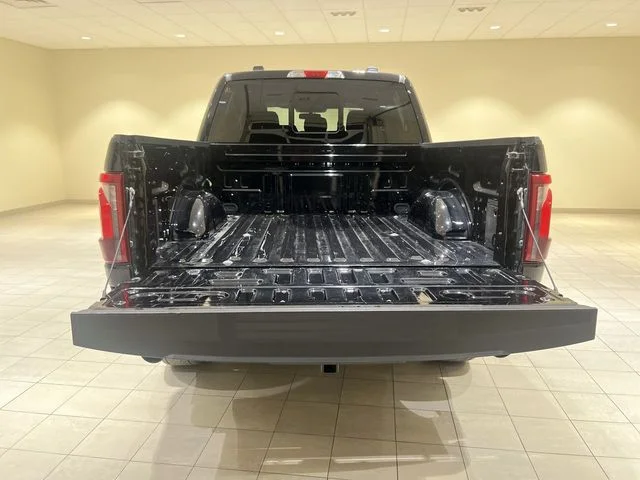 Certified Used 2025 Agate Black Metallic Ford XLT image 24