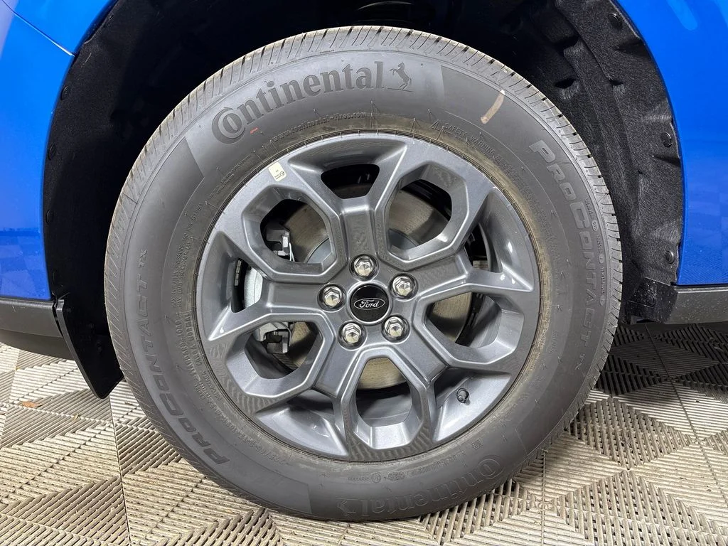 New 2026 Blue Ford XLT image 12