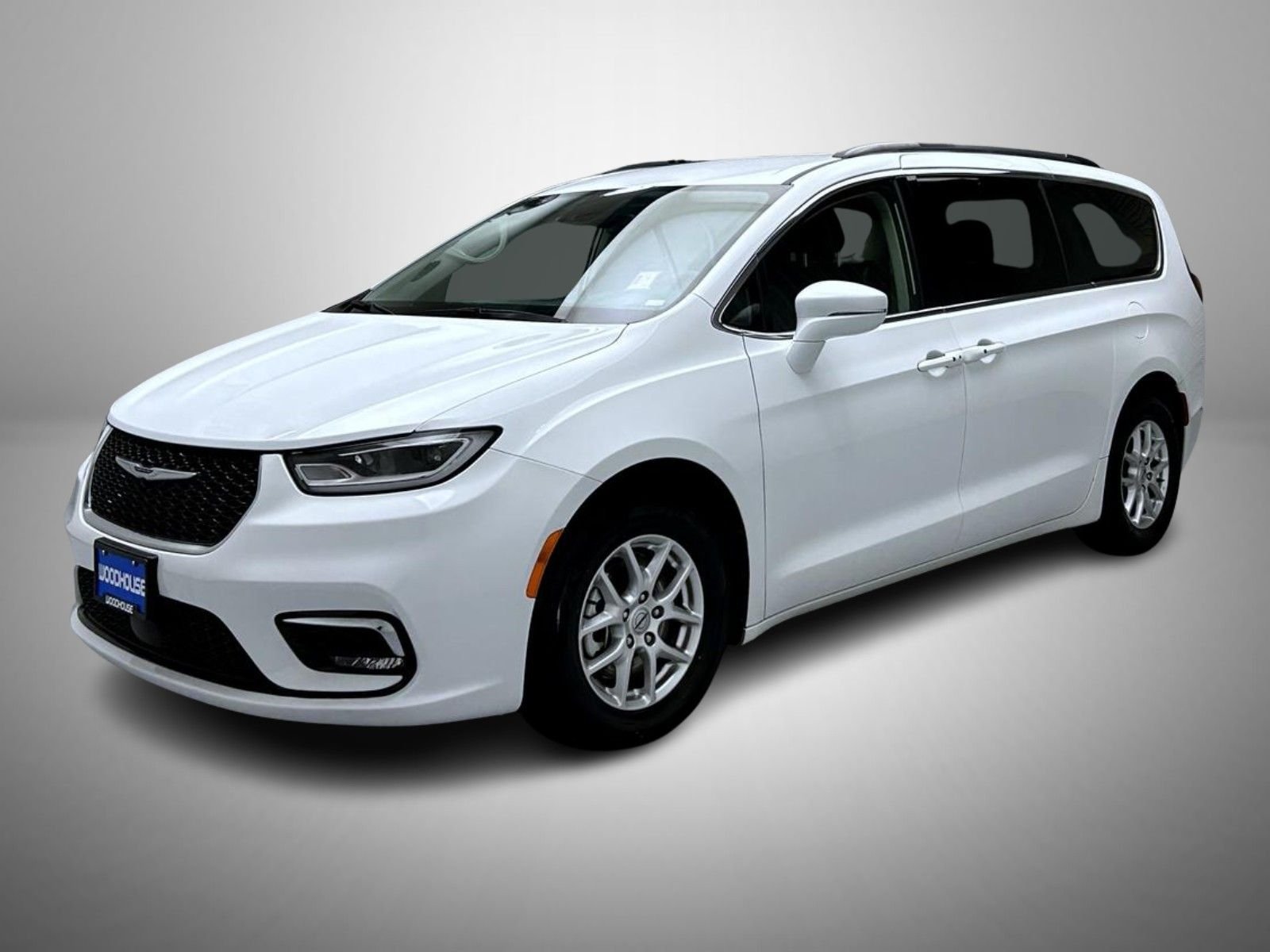 2022 Chrysler Pacifica Touring L's photo