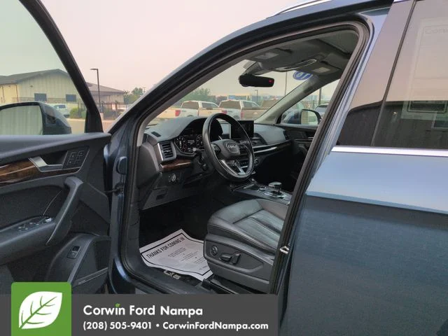 Used 2018 Blue Audi 2.0T Premium Plus image 9
