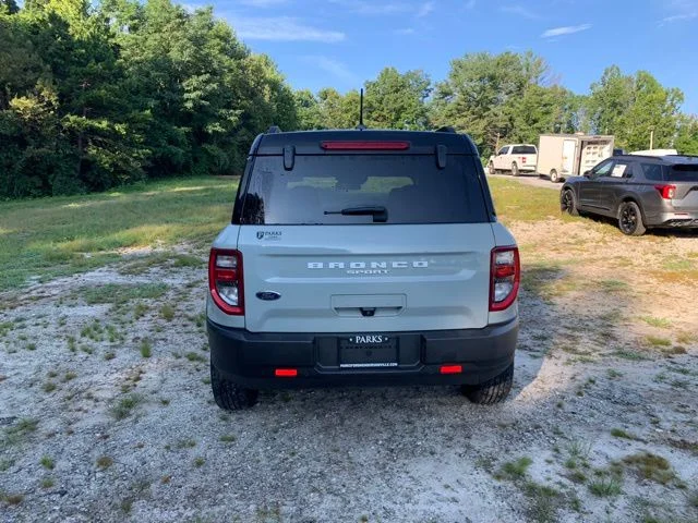 Used 2021 Green Ford Outer Banks image 7