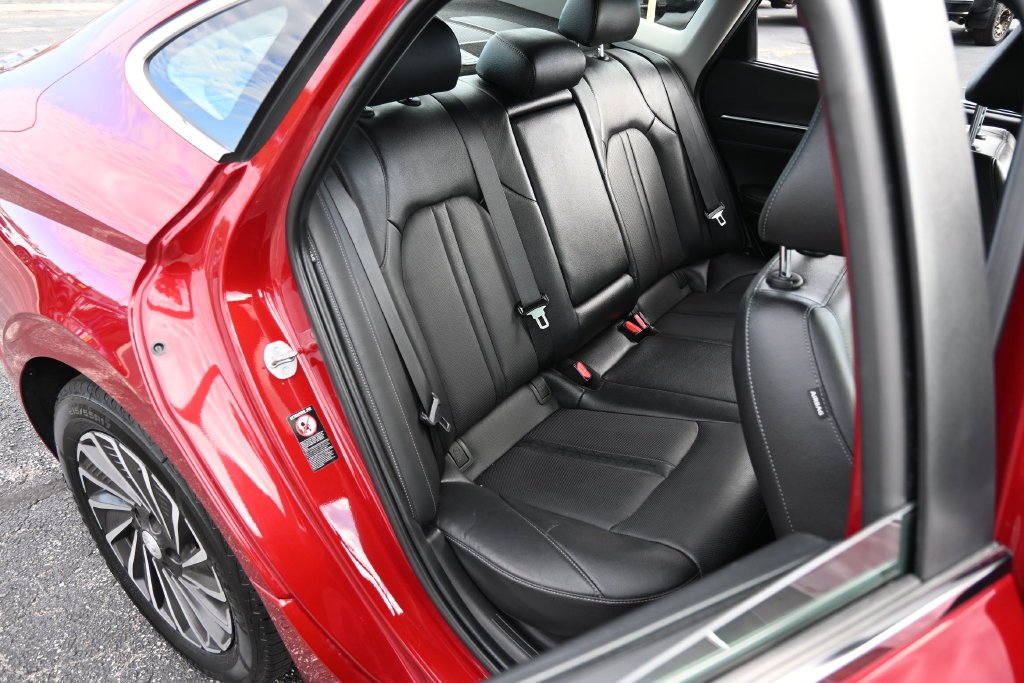 Used 2023 Red Hyundai Limited image 26