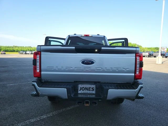 Used 2023 Silver Ford XL image 16