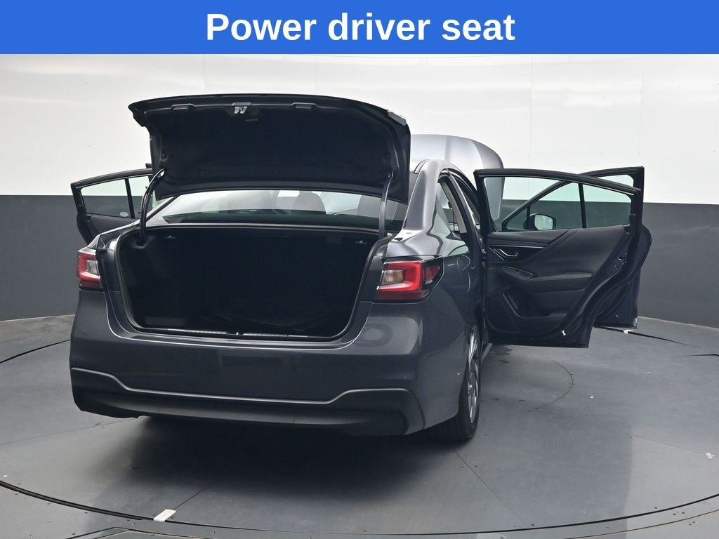 Used 2022  Honda EX image 4