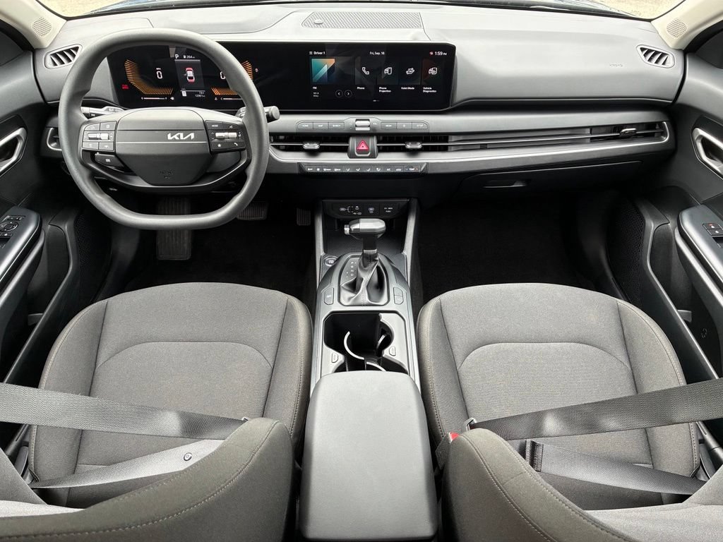 Used 2026 Black Kia LXS image 4