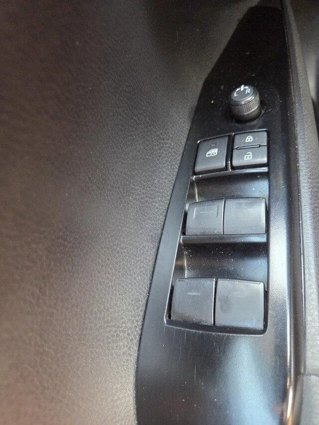 Used 2025 BLACK Toyota LE image 22