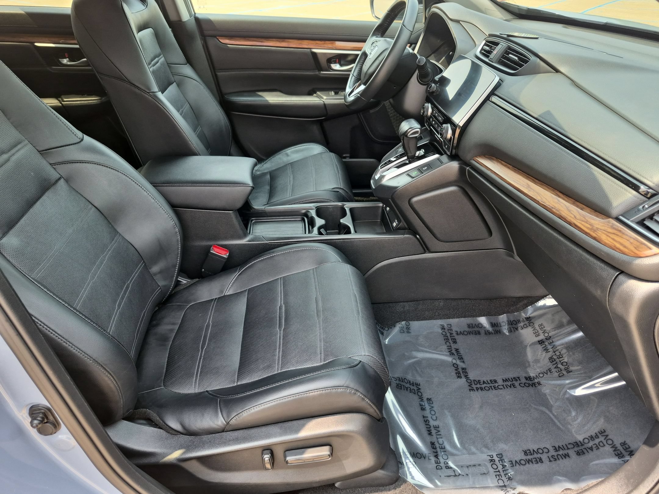 Certified Used 2022 Sonic Gray Pearl Honda EX-L AWD image 32