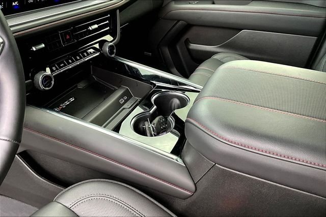 Used 2025 Gray Chevrolet RST image 18