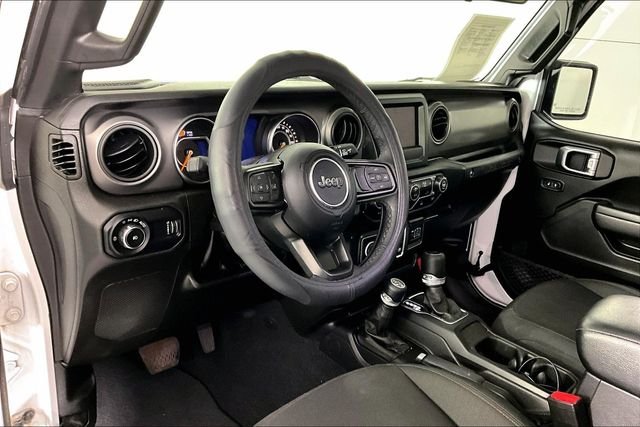 Used 2023 White Jeep Sport S image 2