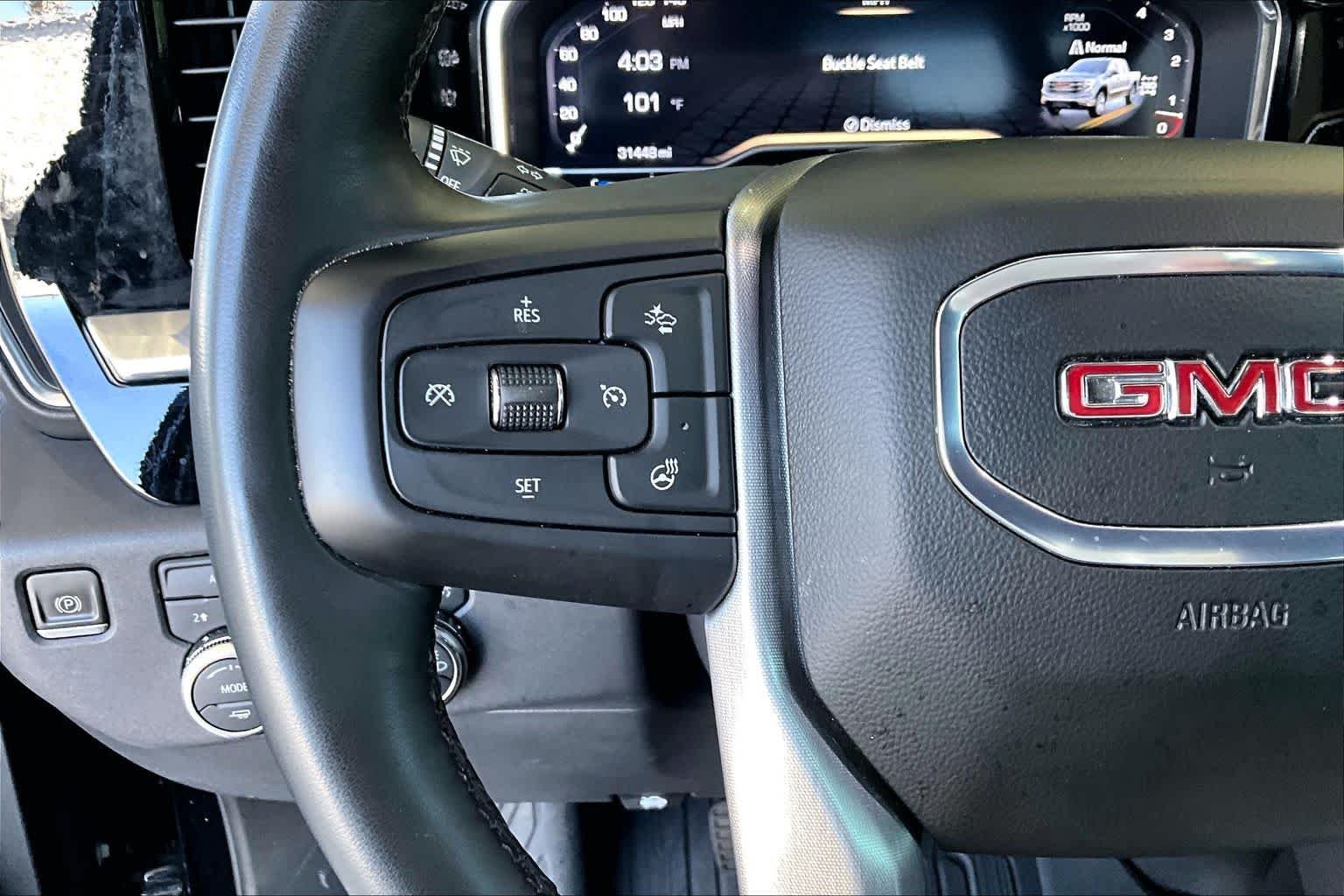 Used 2024 Onyx Black GMC Elevation image 23