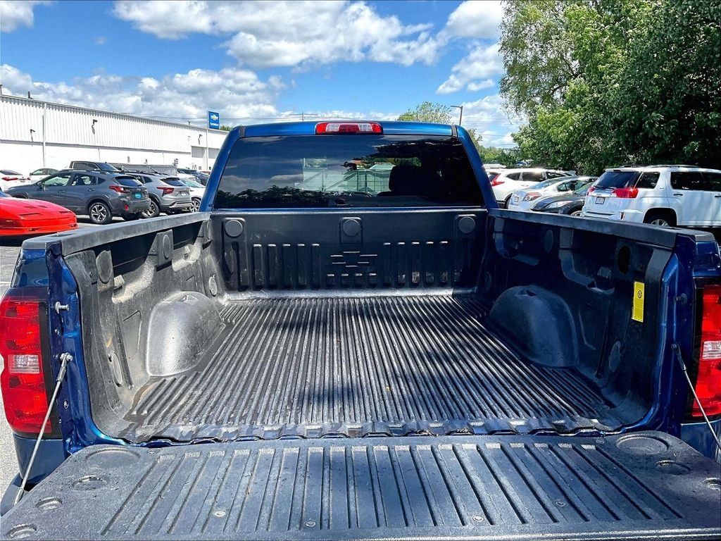 Used 2019 Blue Chevrolet LT image 29