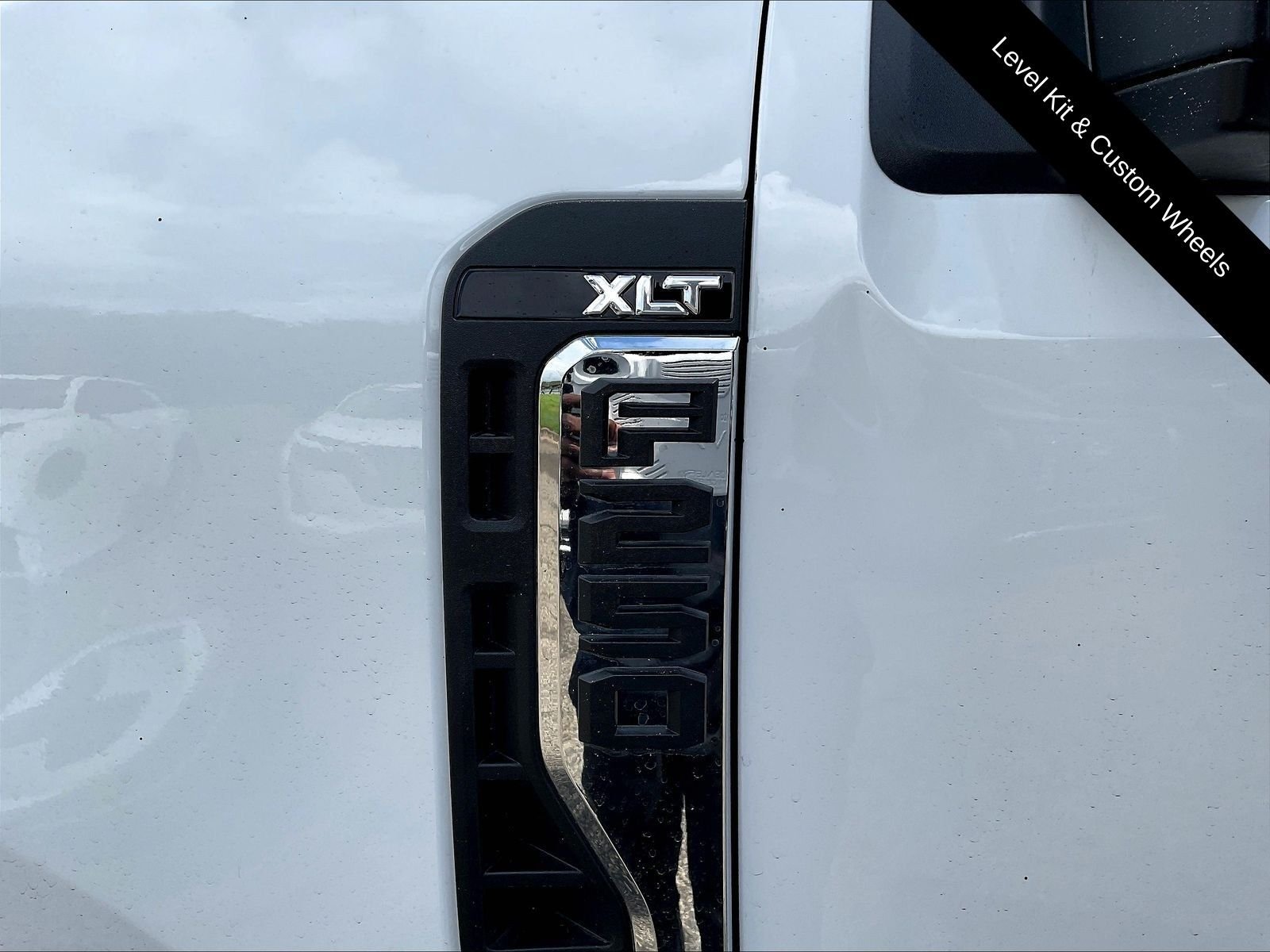 Used 2026 White Ford XLT image 26