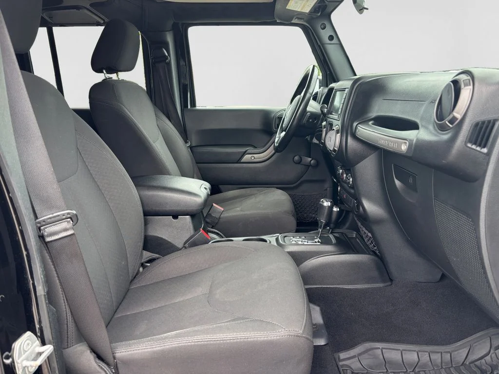 Used 2018 Black Jeep Unlimited Sport image 15