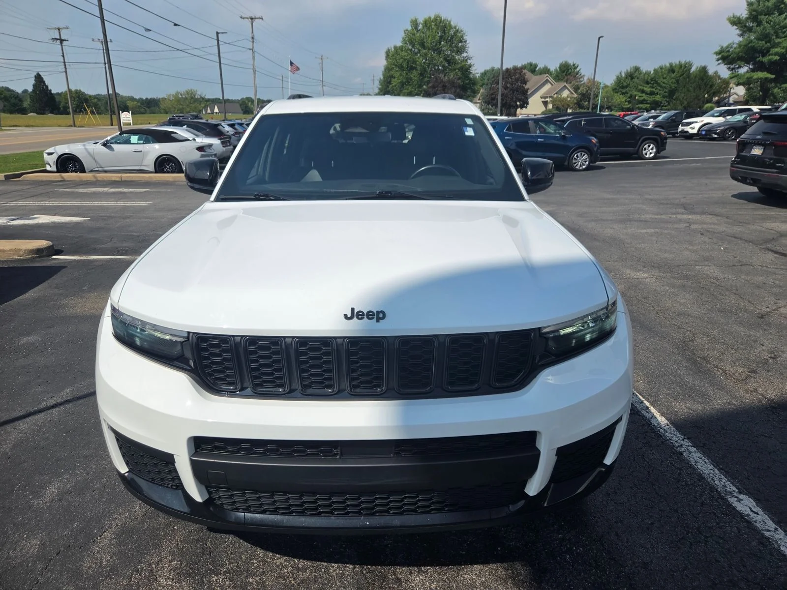 Used 2021 Bright White Clearcoat Jeep Altitude image 14